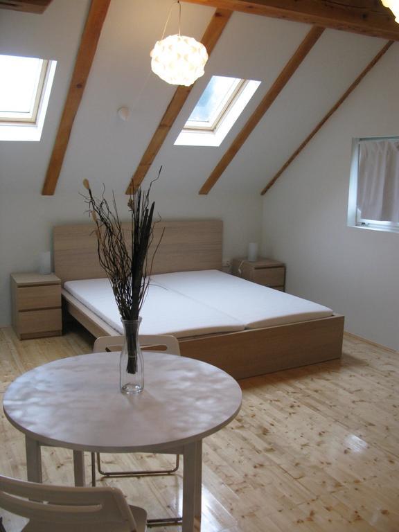 Apartments Eco Forest Resort Rakovica Room photo
